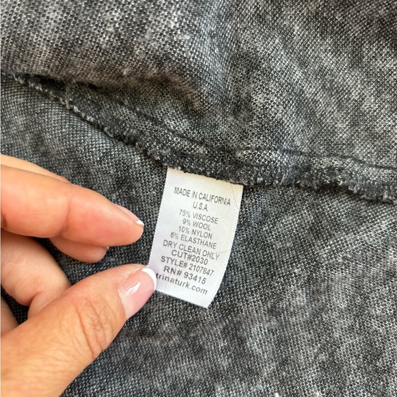 Trina Turk Cardigan - Picture 7 of 7